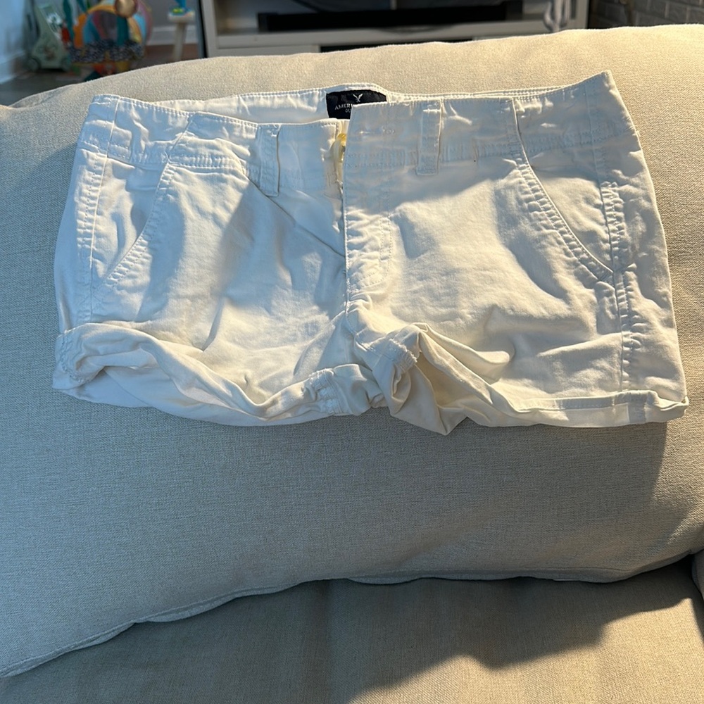 American Eagle cargo shorts
